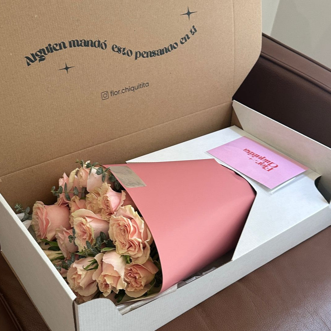 Caja Destello Floral Rosas